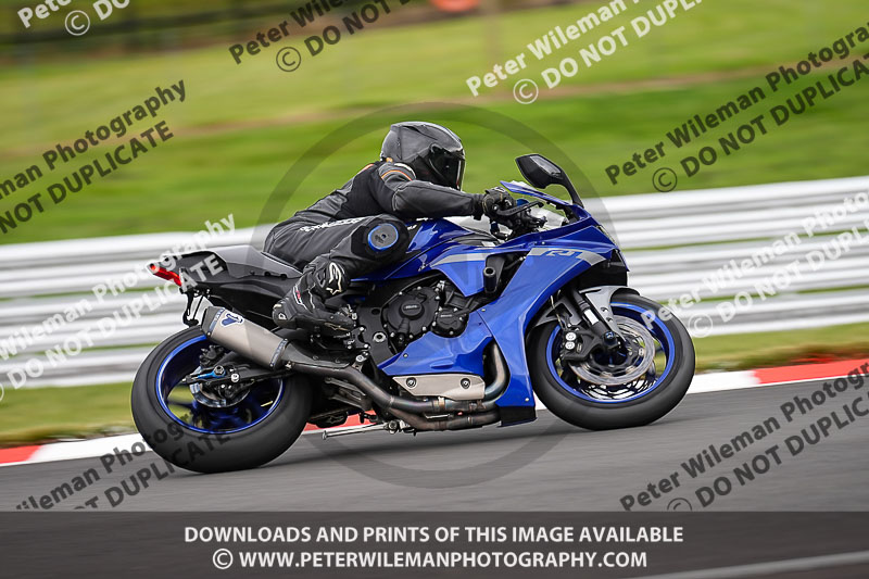 anglesey;brands hatch;cadwell park;croft;donington park;enduro digital images;event digital images;eventdigitalimages;mallory;no limits;oulton park;peter wileman photography;racing digital images;silverstone;snetterton;trackday digital images;trackday photos;vmcc banbury run;welsh 2 day enduro